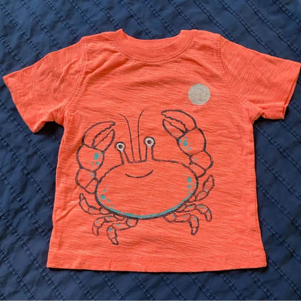 ⭐️ 5 for $15 Orange 2-sided Crab Kids T-Shirt - Picture 1 of 5